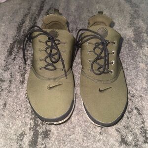 Nike Khaki Green Sneakers